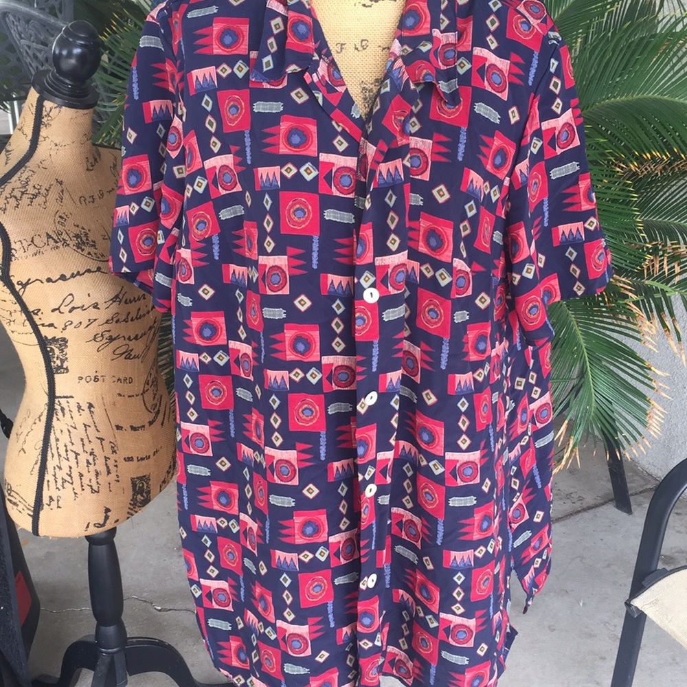 Beautiful polyester shirt patriotic colors